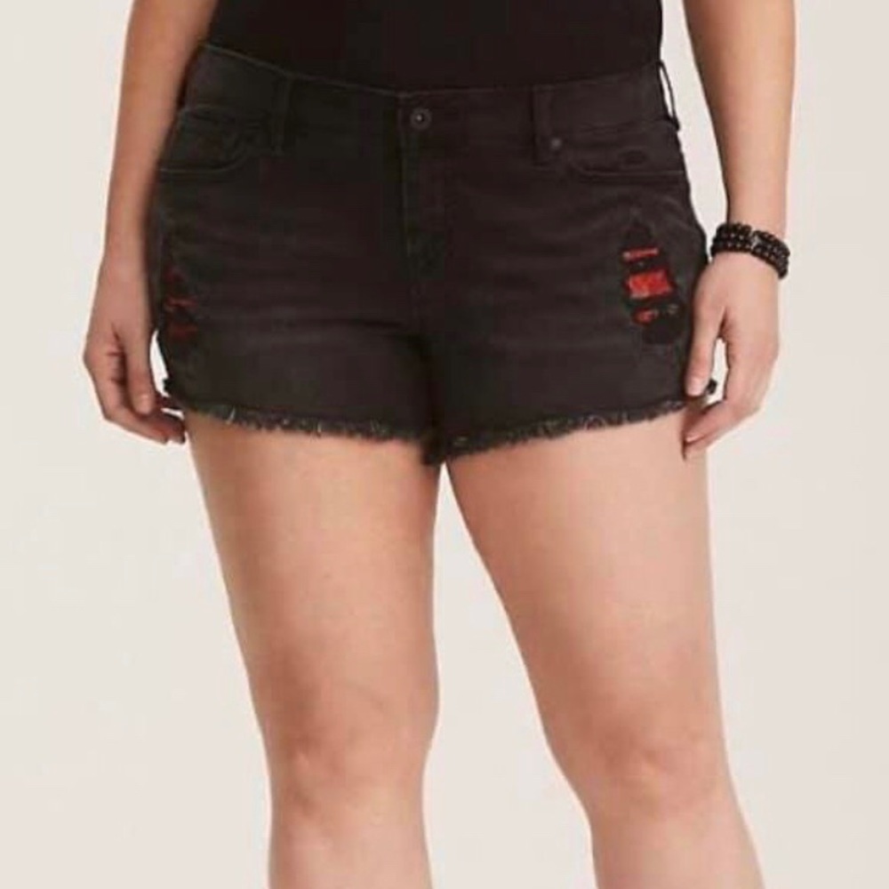Torrid black rose jean shorts